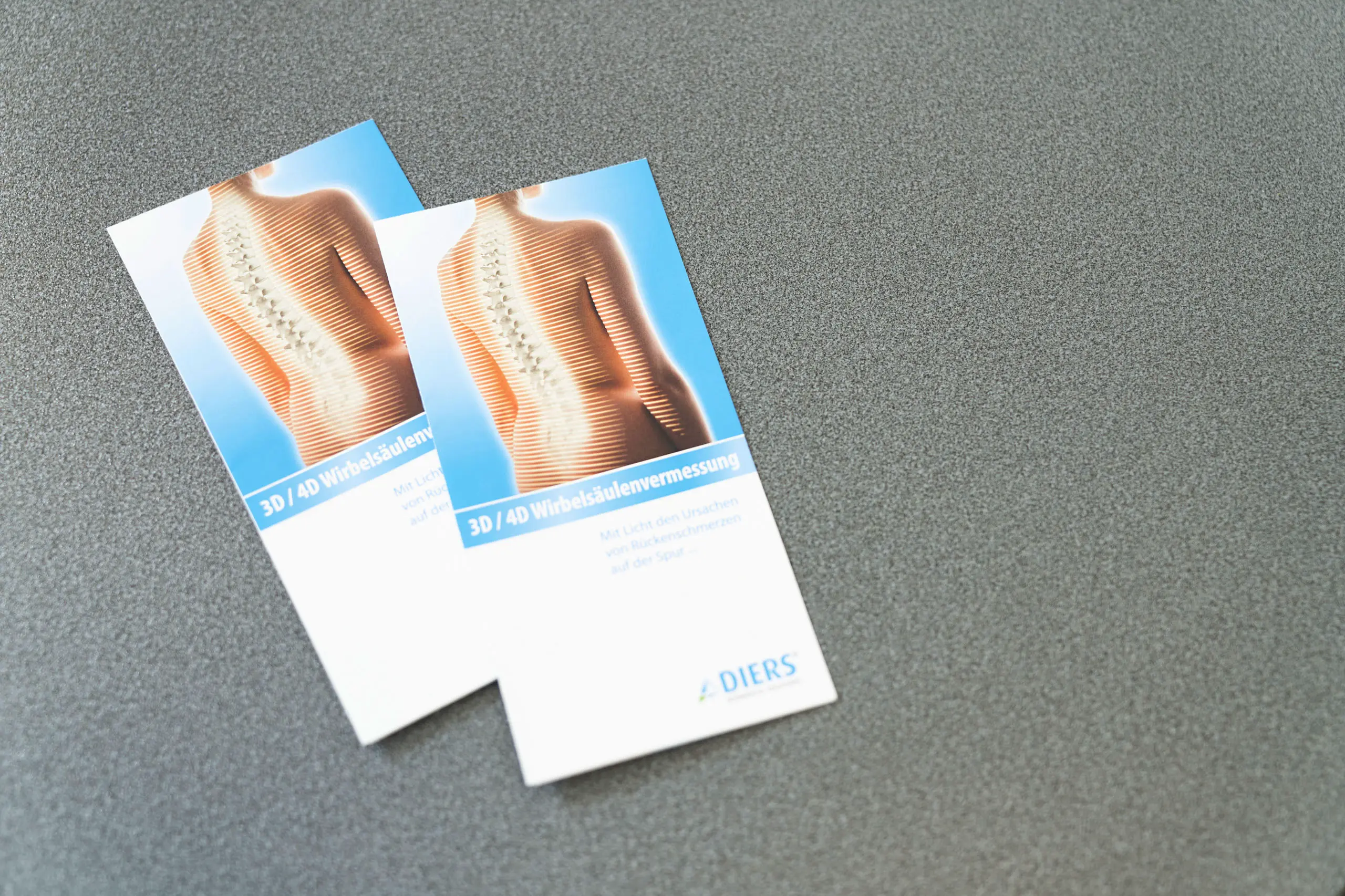 Orthopädische Praxis Orthopädicum in Düsseldorf - Flyer Wirbelsäulenvermessung
